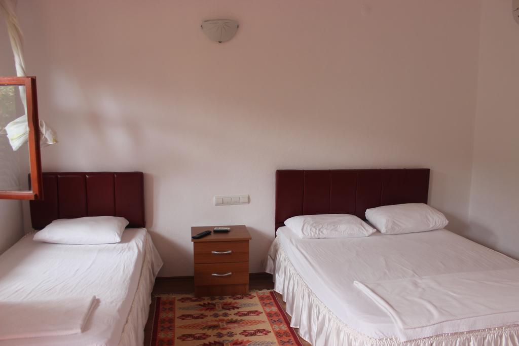Alibaba Pension Cirali Room photo